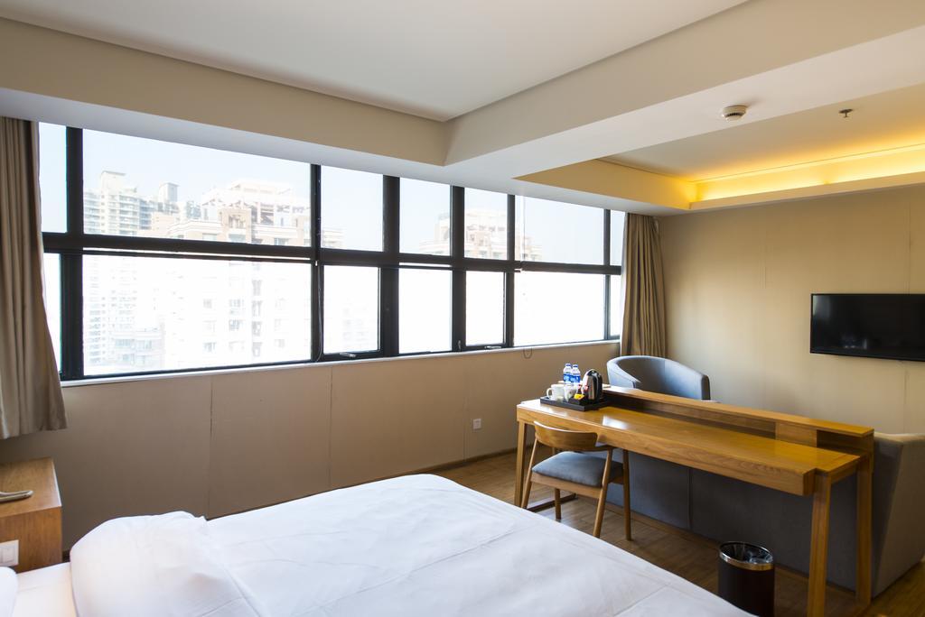 Ji Hotel Urumqi Youhao Branch Exterior foto
